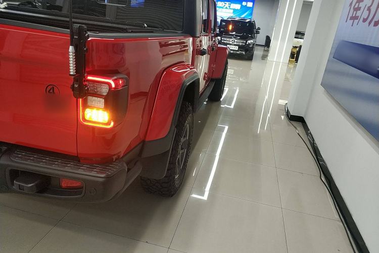 Used Jeep Gladiator 2022 3.6L Pioneer Edition Exterior 2