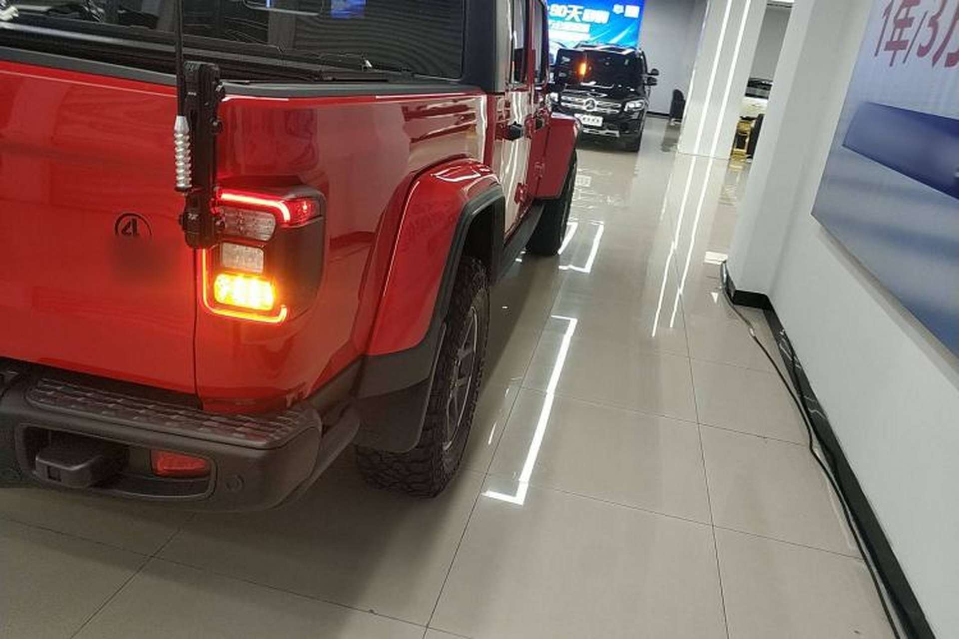 Used Jeep Gladiator 2022 3.6L Pioneer Edition Exterior 2