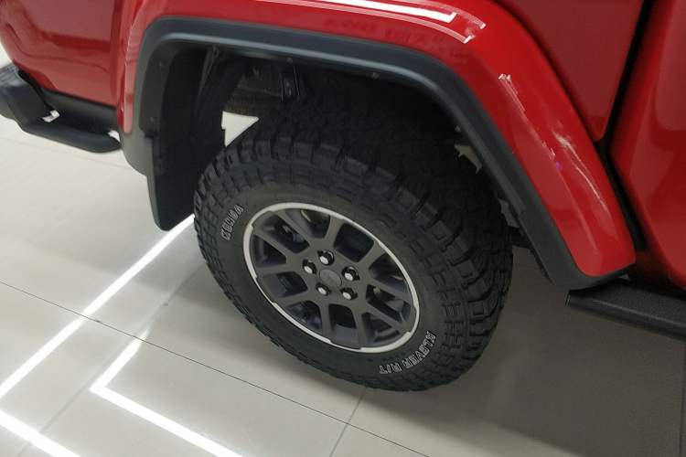 Used Jeep Gladiator 2022 3.6L Pioneer Edition Exterior 4