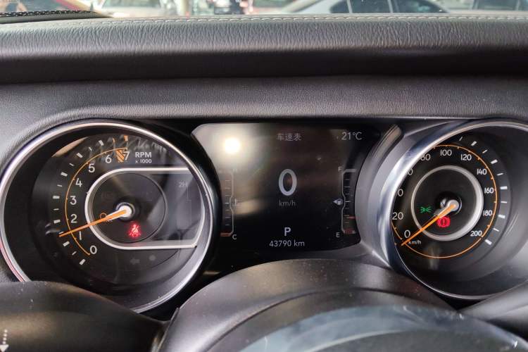 Used Jeep Gladiator 2022 3.6L Pioneer Edition Instrument Cluster