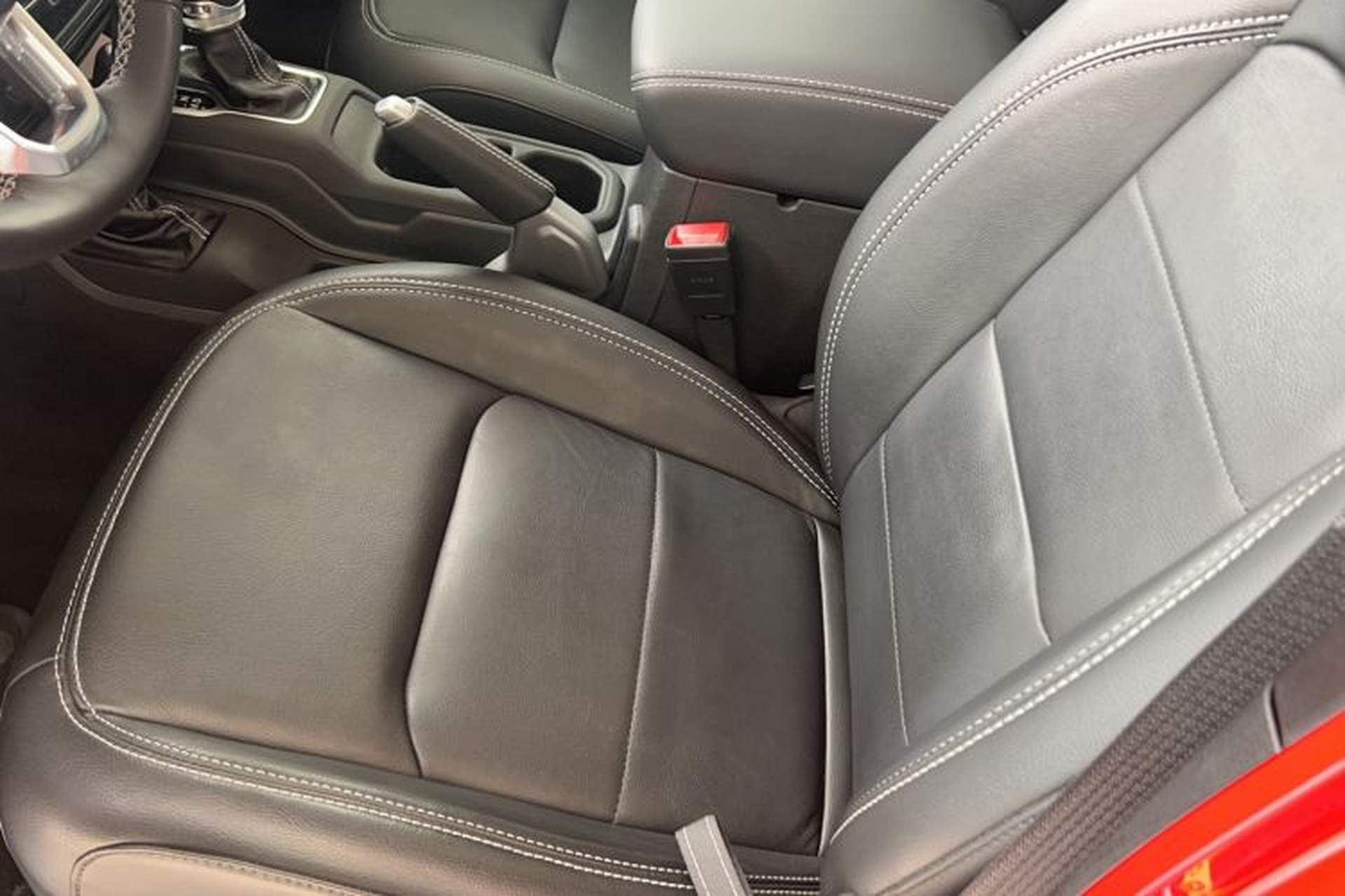 Used Jeep Gladiator 2022 3.6L Pioneer Edition Interior 4
