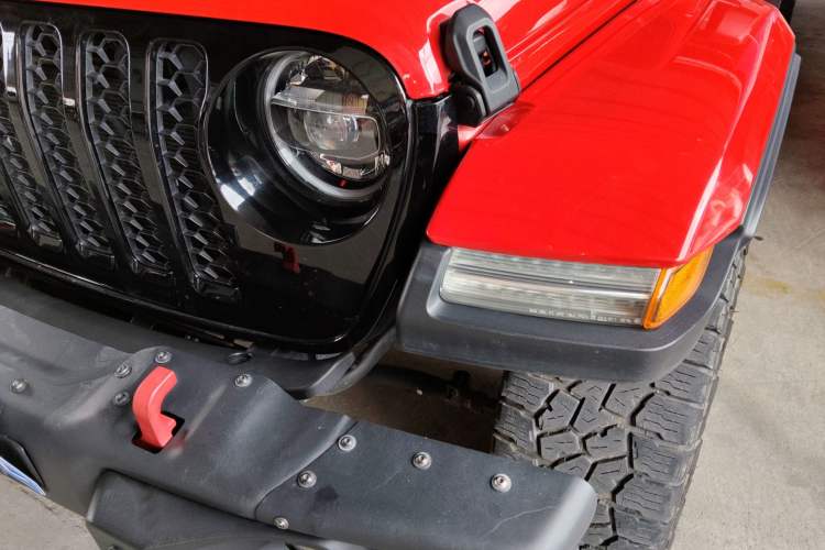 Used Jeep Gladiator 2022 3.6L Pioneer Edition Left Front Headlight