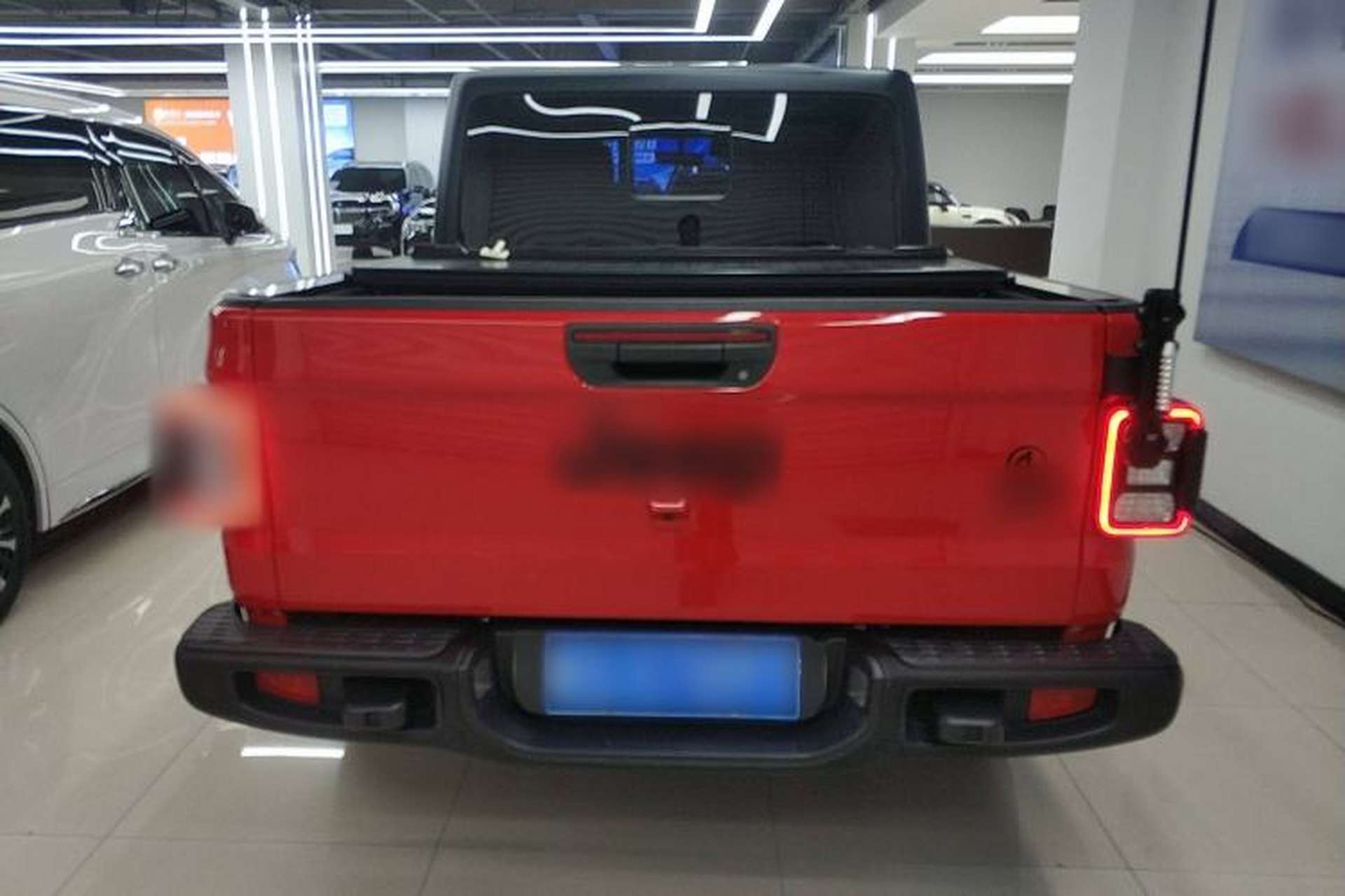 Used Jeep Gladiator 2022 3.6L Pioneer Edition Rear