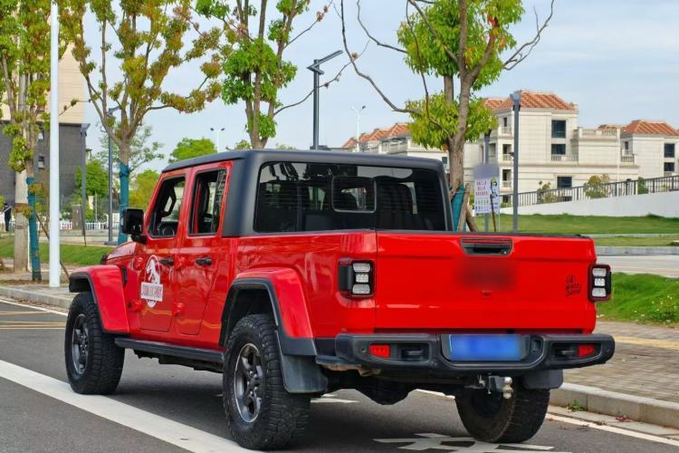 Used Jeep Gladiator 2022 3.6L Pioneer Edition Rear Left 45 Deg