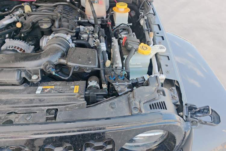 Used Jeep Gladiator 2022 3.6L Pioneer Edition Engine Bay Left