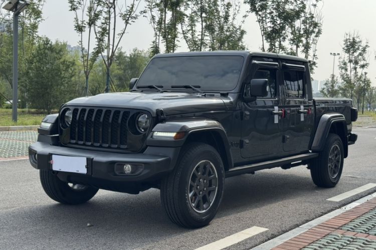 Used Jeep Gladiator 2022 3.6L Pioneer Edition Guazi used car, China used car export, Used car for sale, Used cars, Cheapest cars for sale