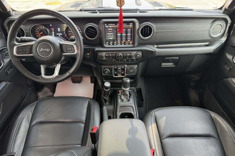 Used Jeep Gladiator 2022 3.6L Pioneer Edition Interior 1