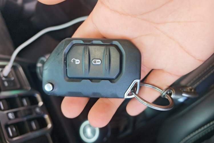 Used Jeep Gladiator 2022 3.6L Pioneer Edition Vehicle Key