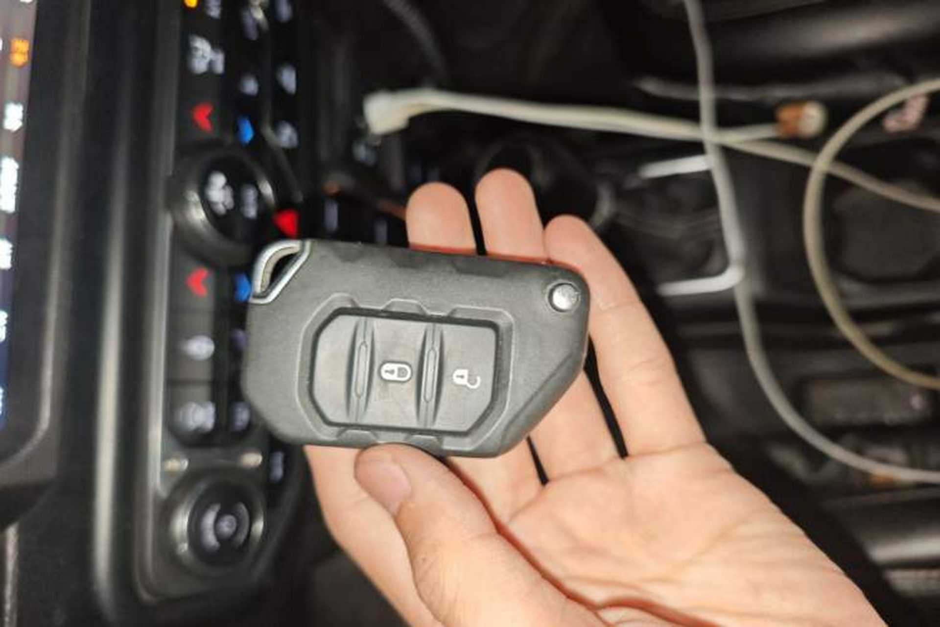 Used Jeep Gladiator 2022 3.6L Pioneer Edition Vehicle Key