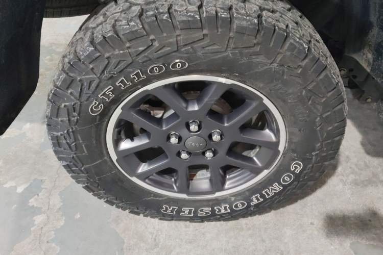 Used Jeep Gladiator 2022 3.6L Pioneer Edition Exterior 8
