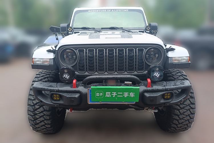 Used Jeep Gladiator  Front