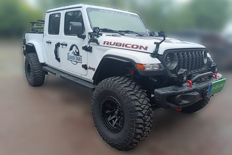 Used Jeep Gladiator  Front Right 45 Deg