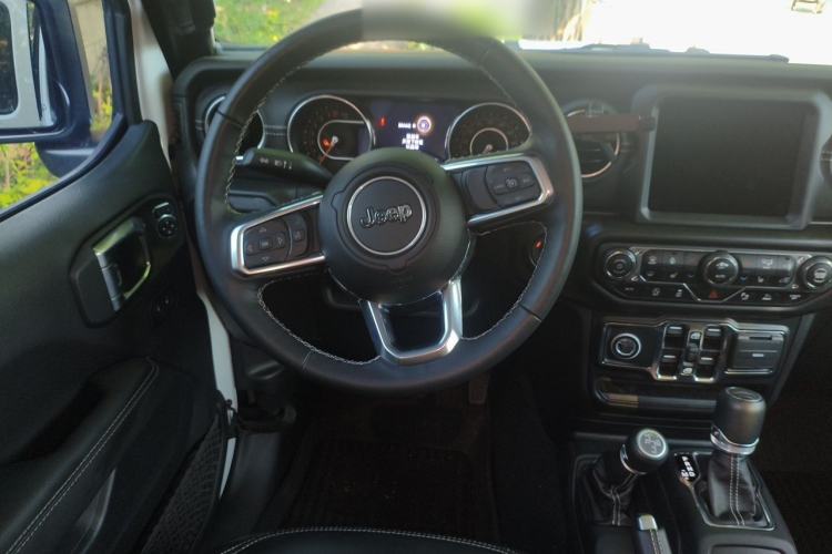 Used Jeep Gladiator 2022 3.6L Pioneer Edition Steering Wheel