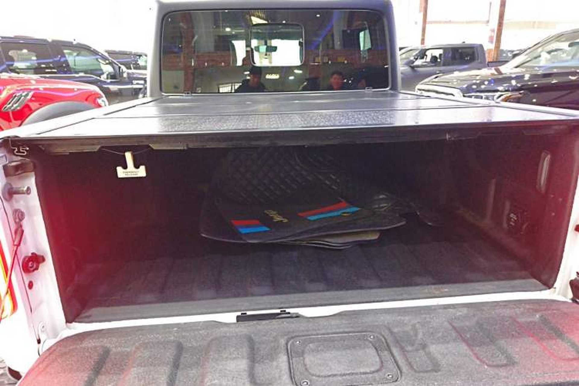 Used Jeep Gladiator 2022 3.6L Pioneer Edition Trunk