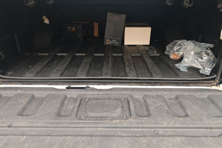 Used Jeep Gladiator 2022 3.6L Pioneer Edition Trunk