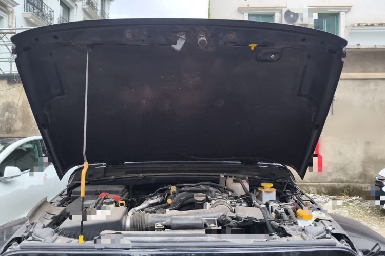 Used Jeep Gladiator 2023 3.6L Overland Engine Bay