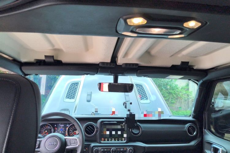 Used Jeep Gladiator 2023 3.6L Overland Headliner