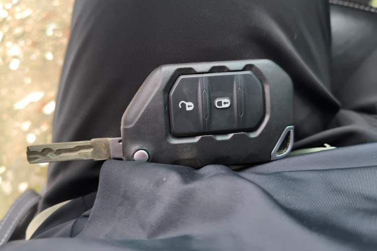 Used Jeep Gladiator 2023 3.6L Overland Vehicle Key