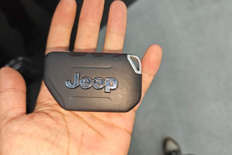 Used Jeep Gladiator 2023 3.6L Overland Vehicle Key