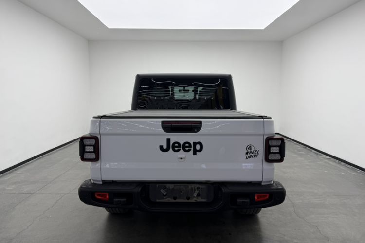 Used Jeep Gladiator 2023 3.6L Overland Exterior 6