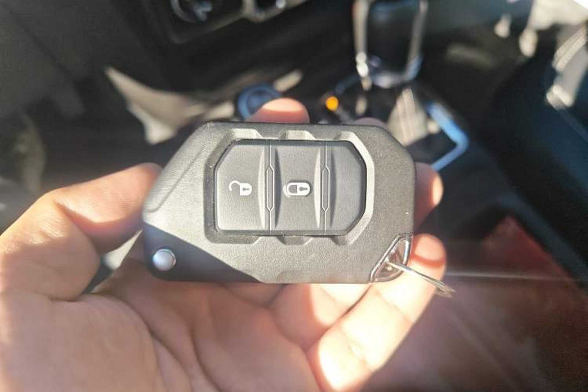 Used Jeep Gladiator 2024 3.6L Camping Edition Vehicle Key