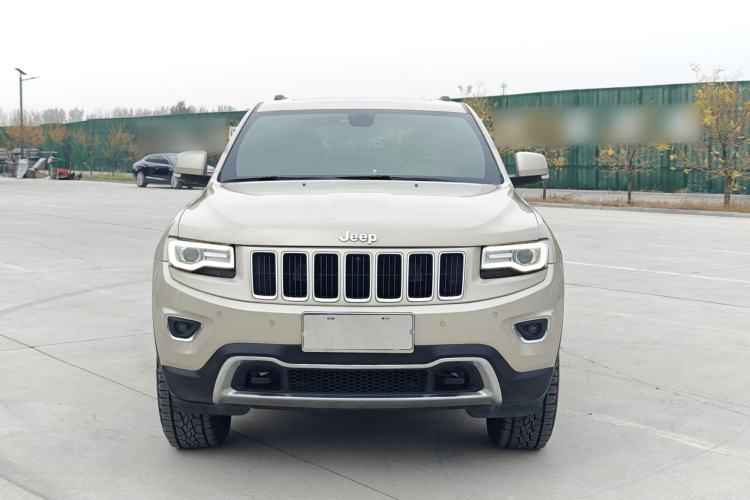 Used Jeep Grand Cherokee 2014 3.6L Elite Navigation Edition Exterior 2