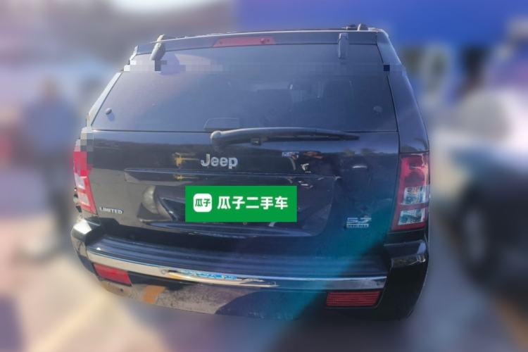 Used Jeep Grand Cherokee 2007 5.7L Rear