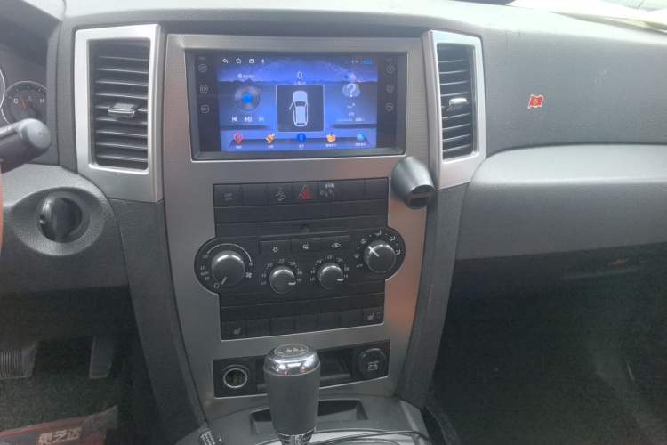 Used Jeep Grand Cherokee 2008 3.7L Audio And AC Panel