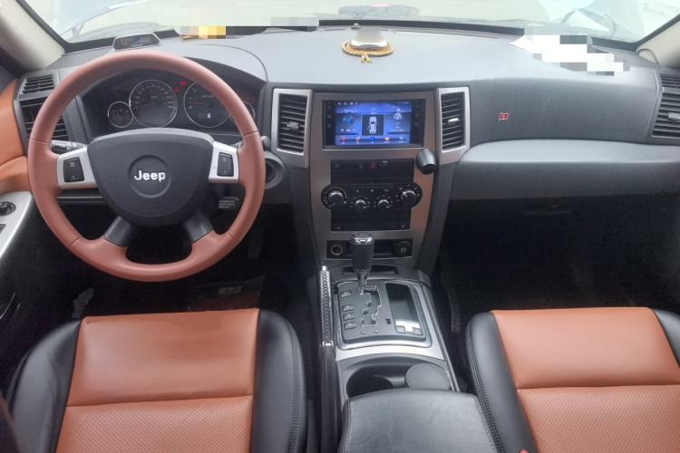 Used Jeep Grand Cherokee 2008 3.7L Center Console