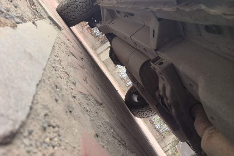 Used Jeep Grand Cherokee 2008 3.7L Chassis Front Right