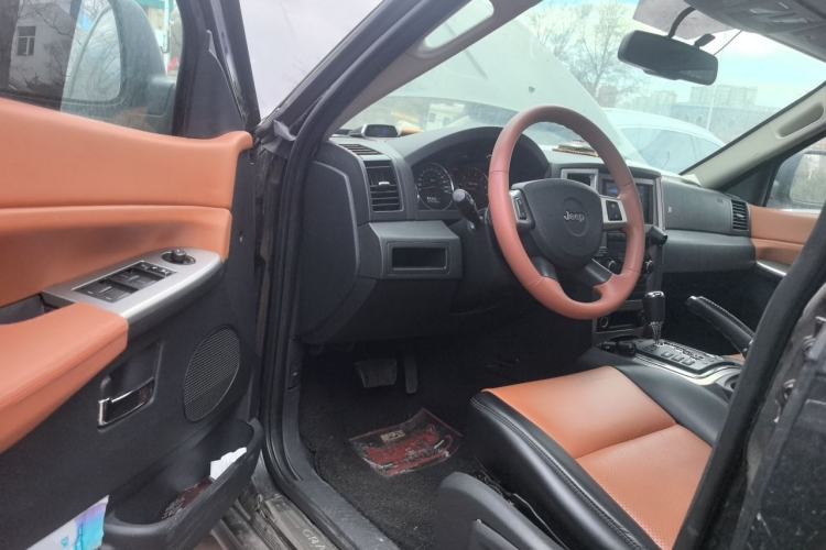 Used Jeep Grand Cherokee 2008 3.7L Driver Seat