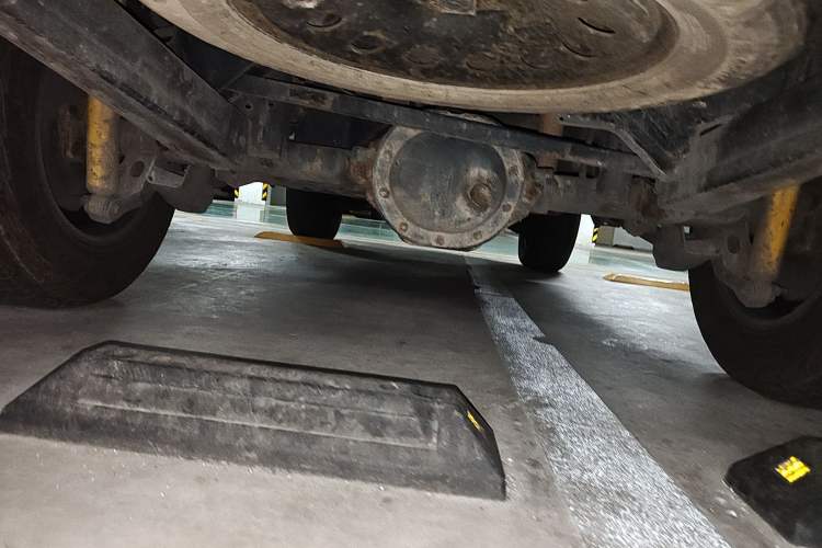 Used Jeep Grand Cherokee 2008 3.7L Chassis Rear