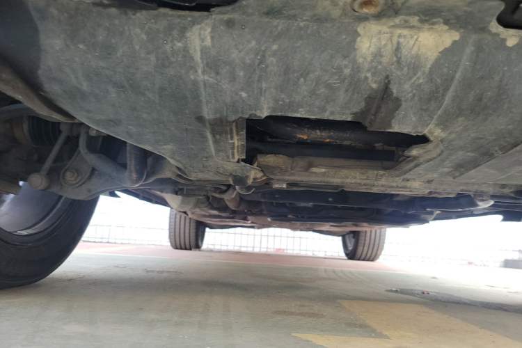 Used Jeep Grand Cherokee 2011 5.7L Flagship Navigation Edition Chassis Front