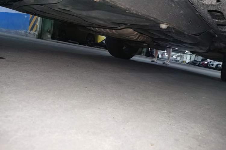 Used Jeep Grand Cherokee  Chassis Front Left