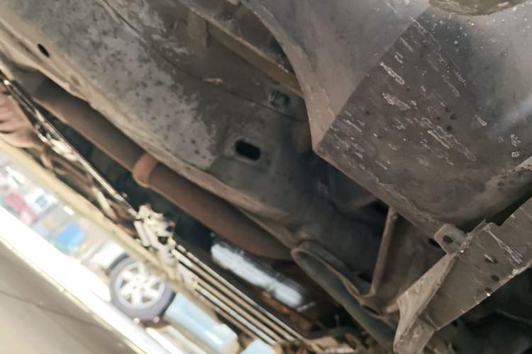 Used Jeep Grand Cherokee 2011 3.6L Comfort Edition Chassis Front Right