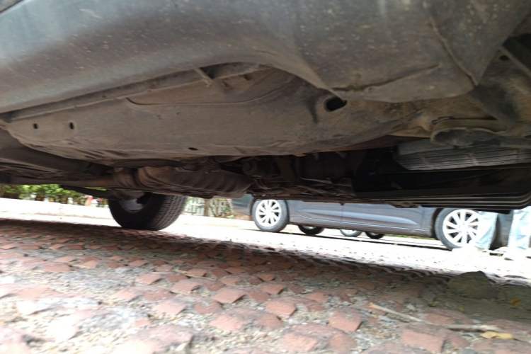 Used Jeep Grand Cherokee 2011 Revised 3.6L Classic Edition Chassis Front Right