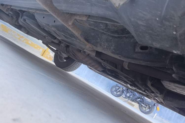 Used Jeep Grand Cherokee 2011 Revised Version 3.6L Comfort Edition Chassis Front Right