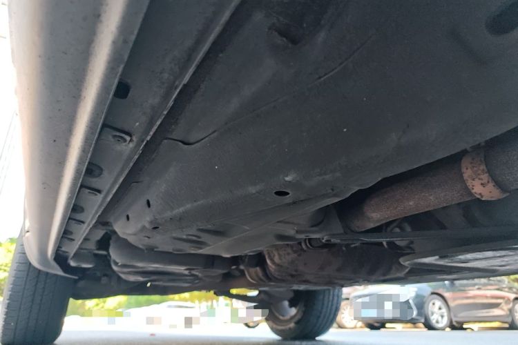 Used Jeep Grand Cherokee 2011 3.6L Luxury Navigation Edition Chassis Front Right