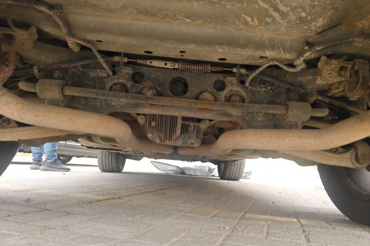 Used Jeep Grand Cherokee 2011 5.7L Flagship Navigation Edition Chassis Rear
