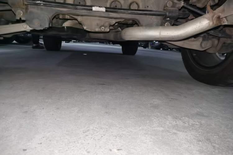 Used Jeep Grand Cherokee  Chassis Rear