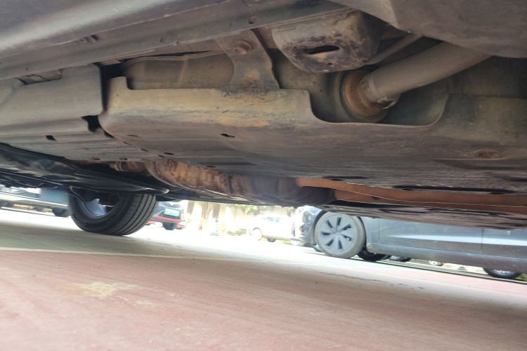 Used Jeep Grand Cherokee 2011 5.7L Flagship Navigation Edition Chassis Rear Left