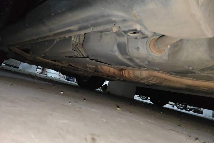 Used Jeep Grand Cherokee 2011 3.6L Luxury Edition Chassis Rear Left