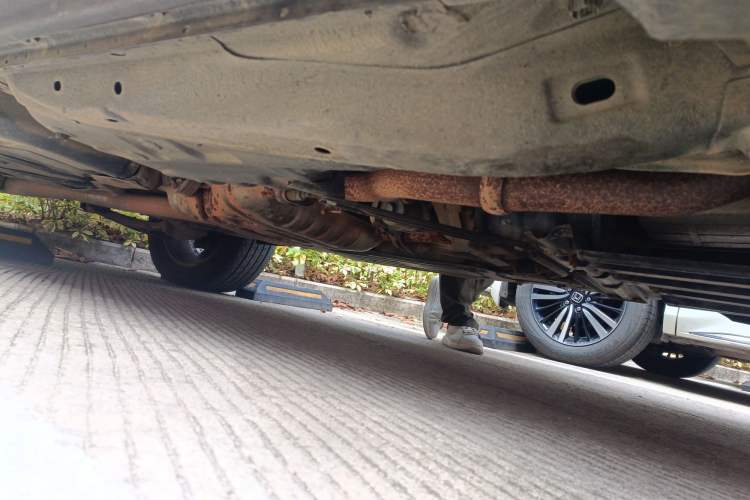 Used Jeep Grand Cherokee 2011 3.6L Luxury Edition Chassis Rear Right