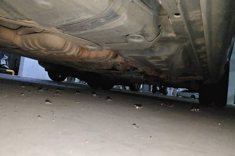 Used Jeep Grand Cherokee 2011 3.6L Luxury Edition Chassis Rear Right