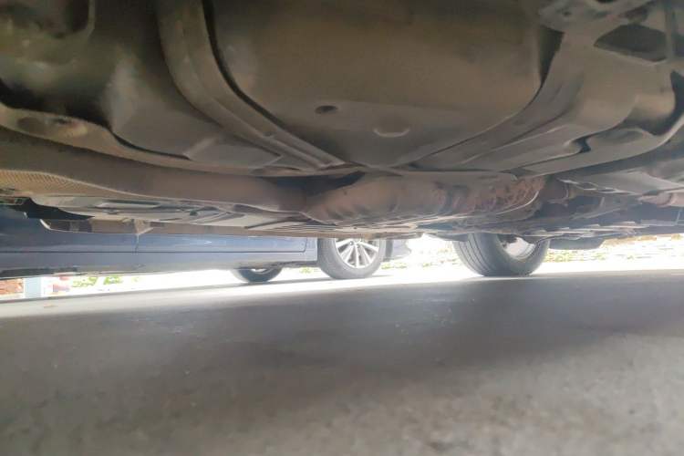 Used Jeep Grand Cherokee 2011 3.6L Flagship Edition Chassis Rear Right