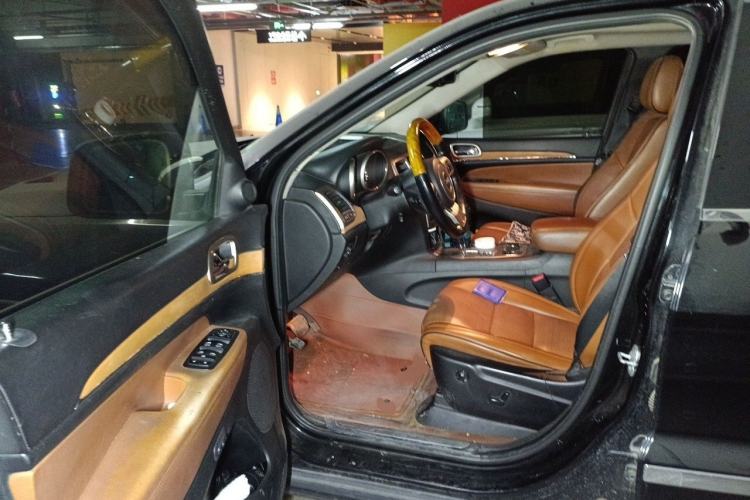 Used Jeep Grand Cherokee 2011 3.6L Flagship Edition Driver Seat