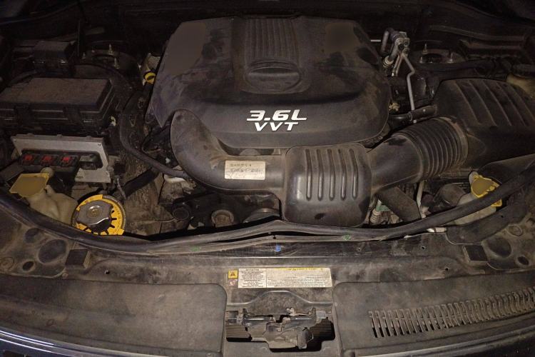Used Jeep Grand Cherokee 2011 Revised Version 3.6L Comfort Edition Engine Bay