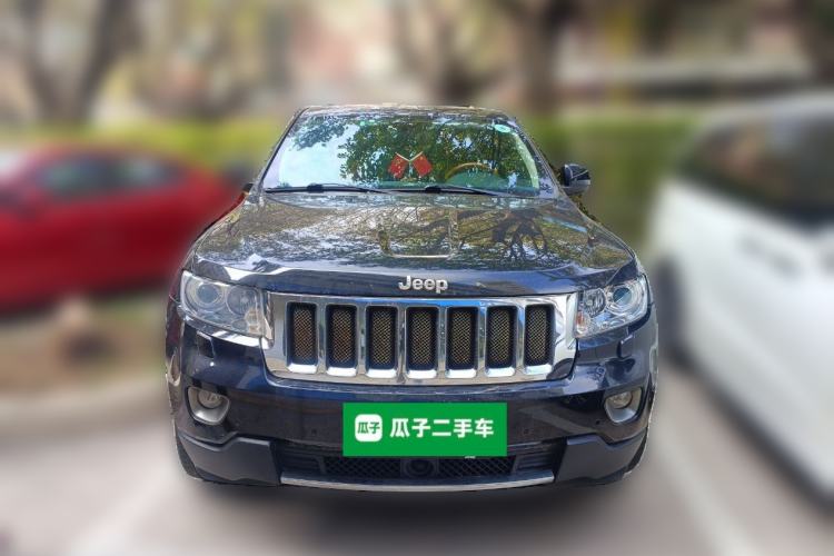 Used Jeep Grand Cherokee 2011 3.6L Luxury Edition Front