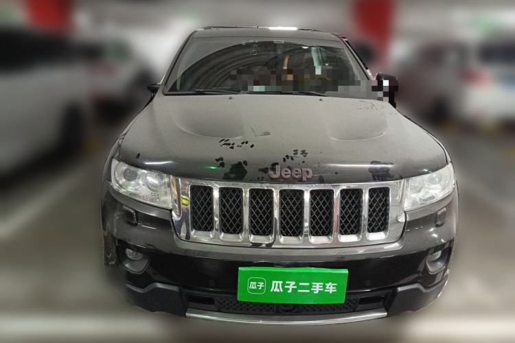 Used Jeep Grand Cherokee 2011 3.6L Flagship Edition Front