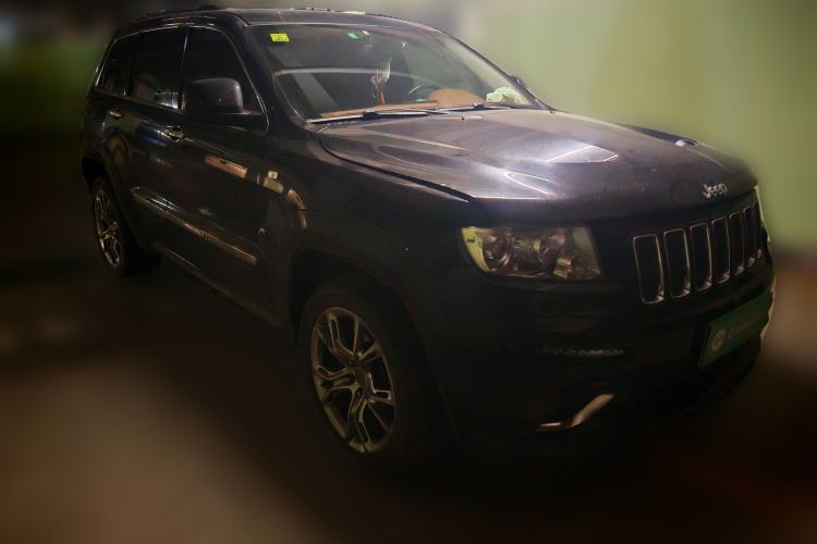 Used Jeep Grand Cherokee 2011 Revised 3.6L Flagship Edition Front Right 45 Deg